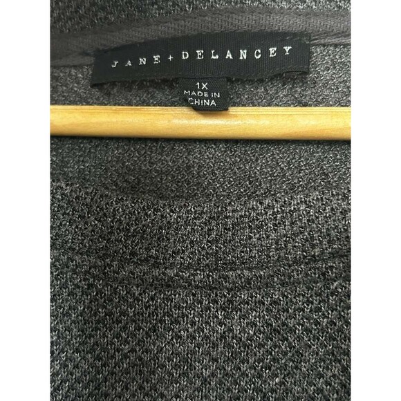 JANE + DELANCEY Size 1X Women’s Gray Long Sleeves - Picture 2 of 4
